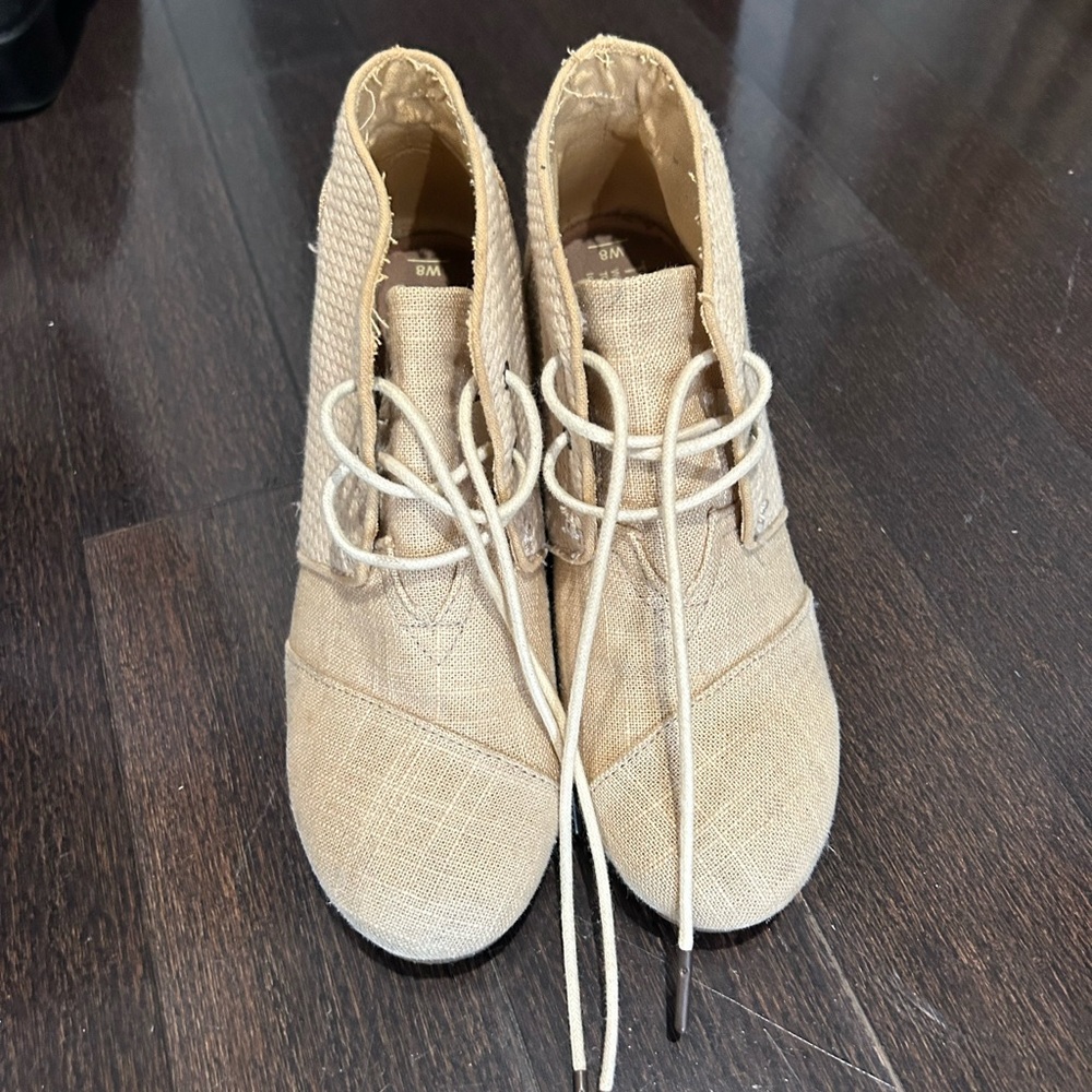 TOMS Wedge Lace Up Boots